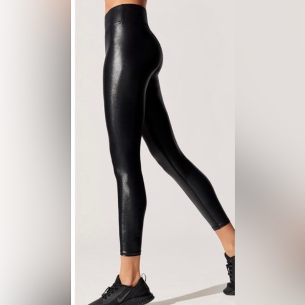 Noli yoga liquid leggings